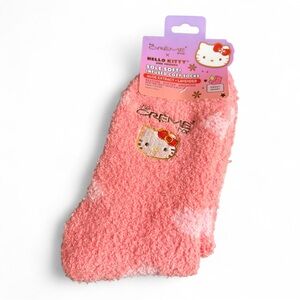 Hello Kitty Sole Soft! Infused Cozy Socks NWT